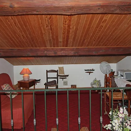 Villa Spacious At Saint-raphael With Jacuzzi *